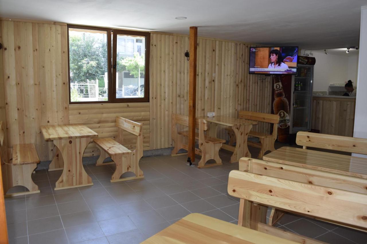 Terra Guest House Velingrado Exterior foto